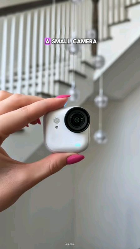 #Insta360 #GOUltra #Tiny Hands-Free 4K Cam, Lightweight & Portable, Low Light Excellence, Mount Anywhere, FlowState Stabilization #Fyp #ShopeeTrending